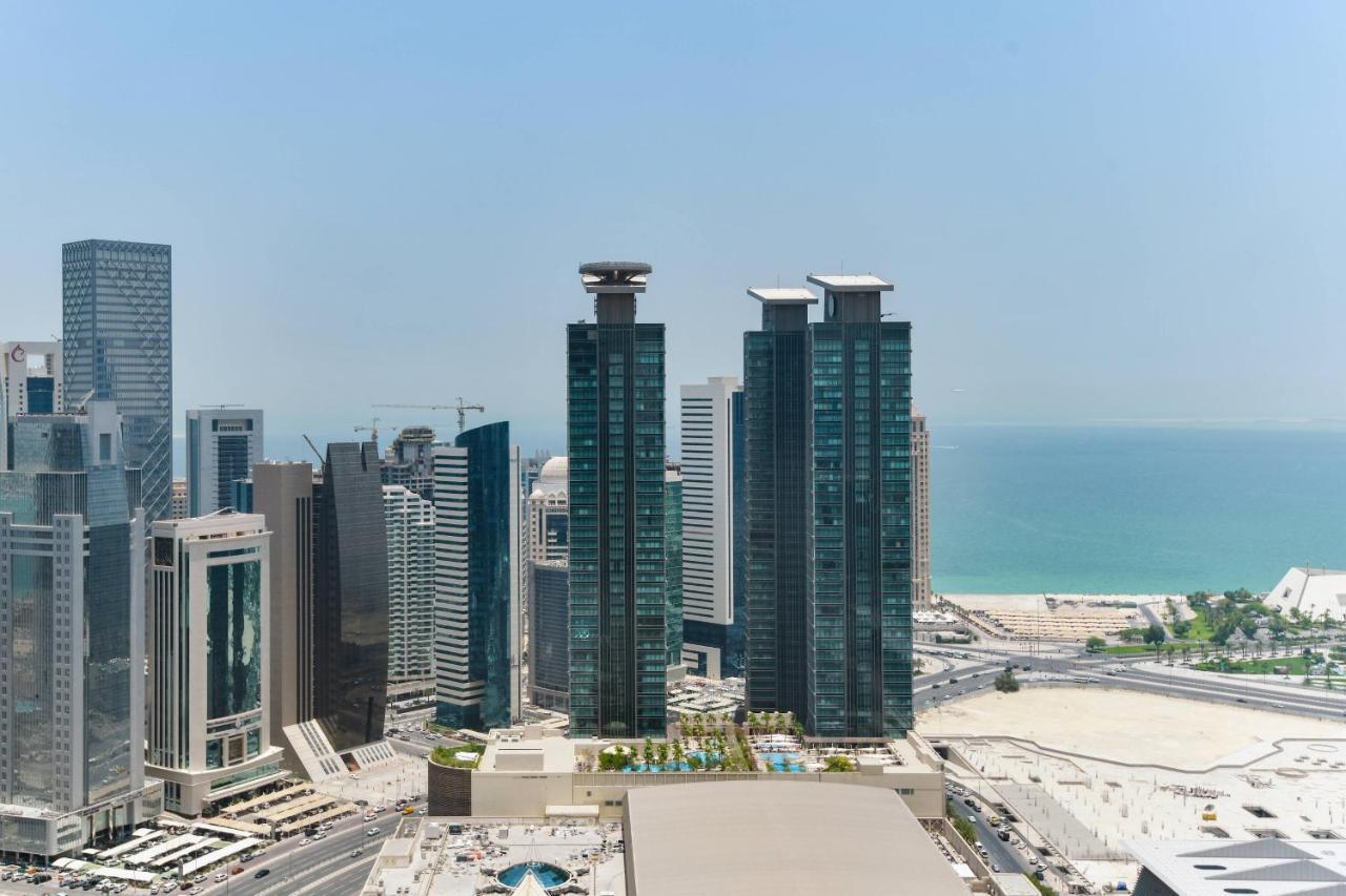 Marriott Marquis City Center Doha Hotel Екстер'єр фото The complex in 2011