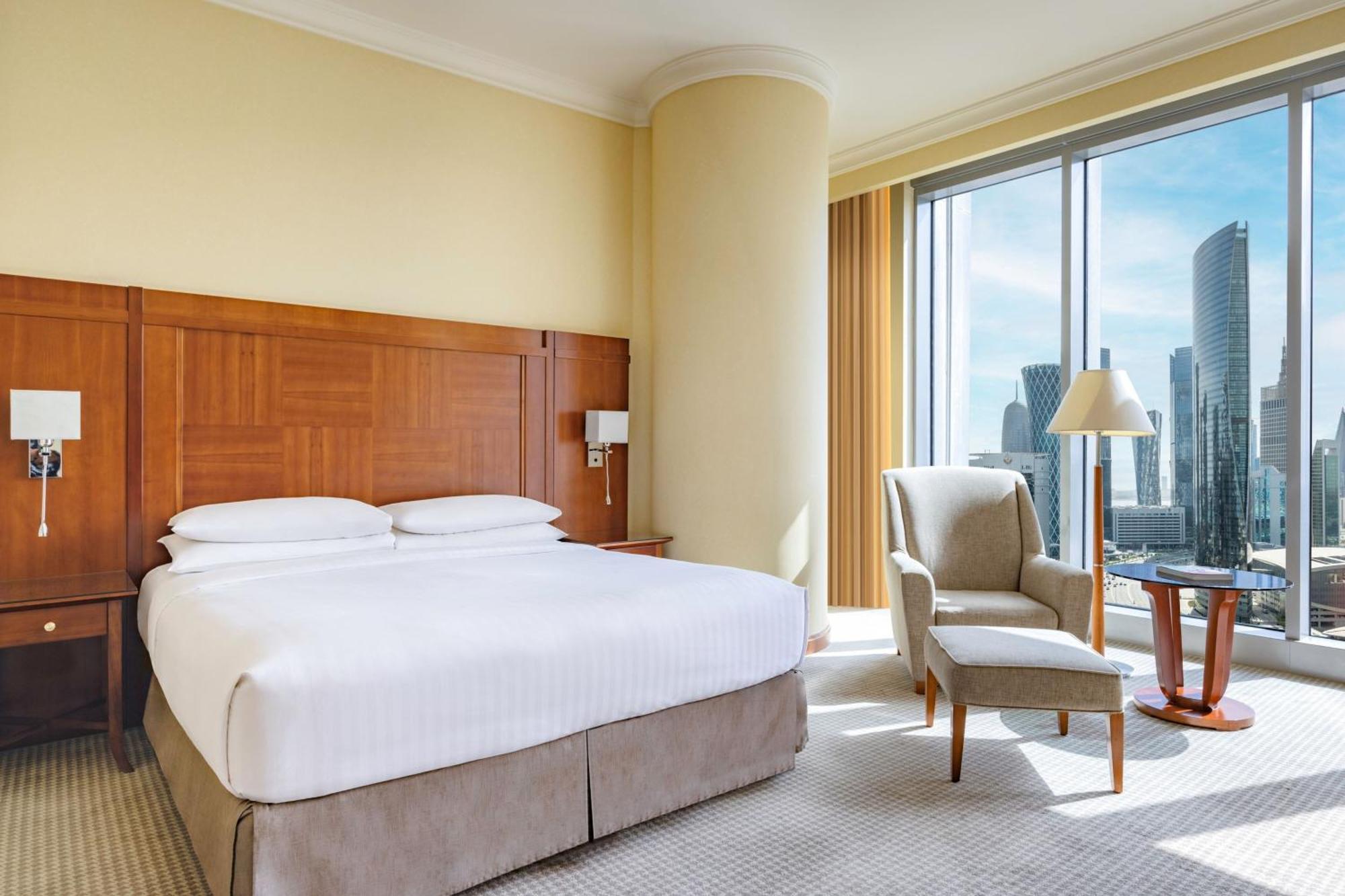 Marriott Marquis City Center Doha Hotel Екстер'єр фото A room at the hotel