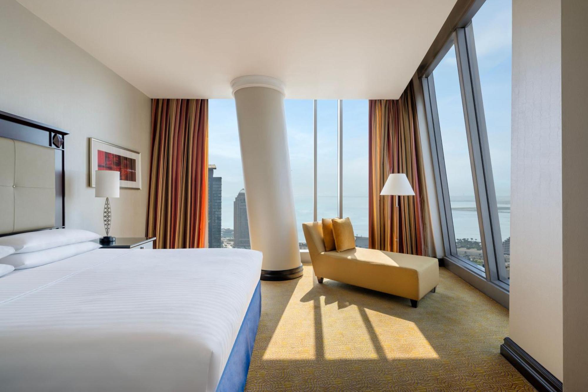 Marriott Marquis City Center Doha Hotel Екстер'єр фото A bedroom at the hotel