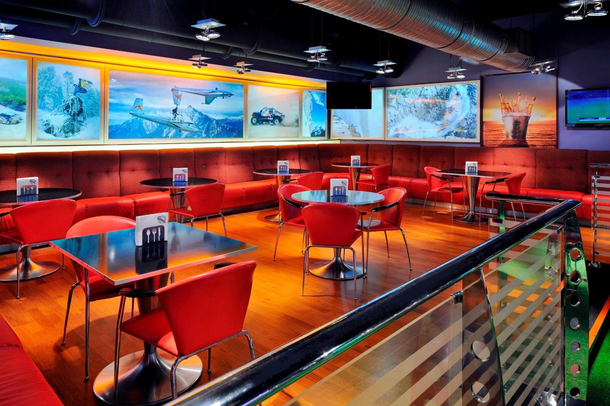 Marriott Marquis City Center Doha Hotel Екстер'єр фото The interior of the lounge